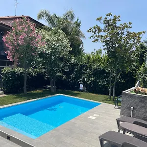 Il Giardino Dell'etna Casa vacanze